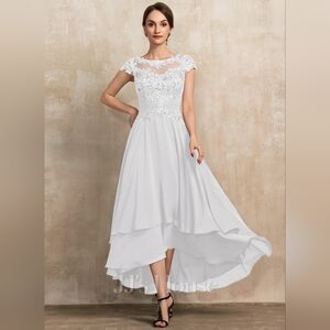 A-Line Scoop Illusion Asymmetrical Chiffon Lace Bridal Wedding Dress NWT Size 4